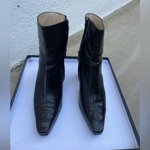 Authentic Vintage Chanel black leather boots with CC logo